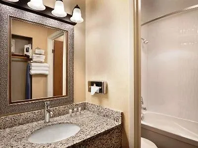 Days Inn By Wyndham Nanaimo 3*,